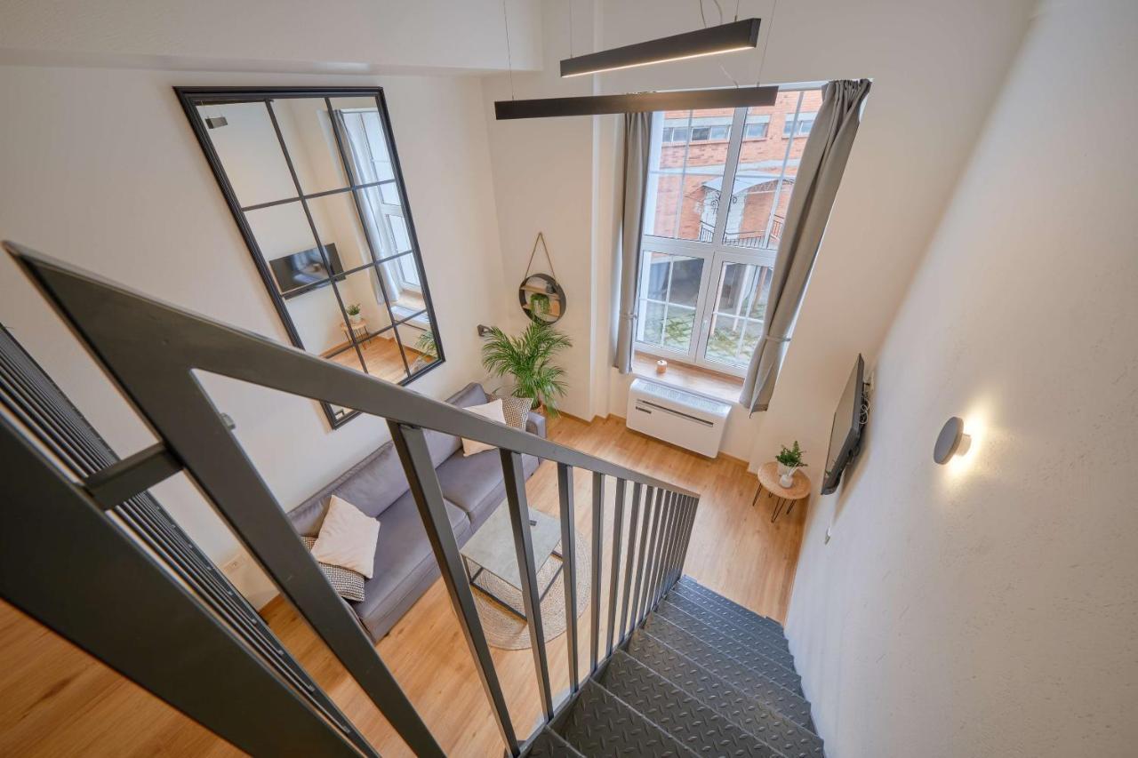 Queen Barbora Central Lofts Kaunas Luaran gambar