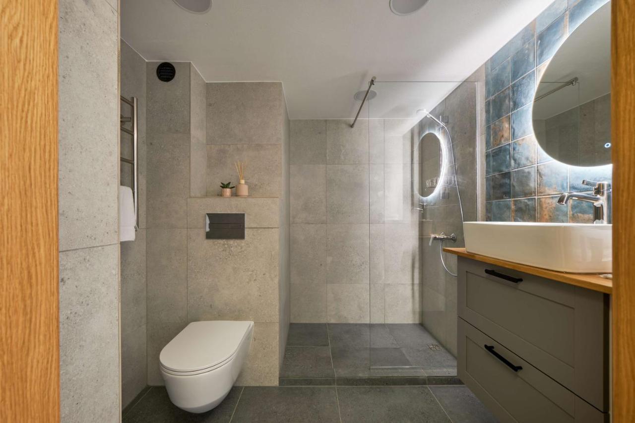 Queen Barbora Central Lofts Kaunas Luaran gambar