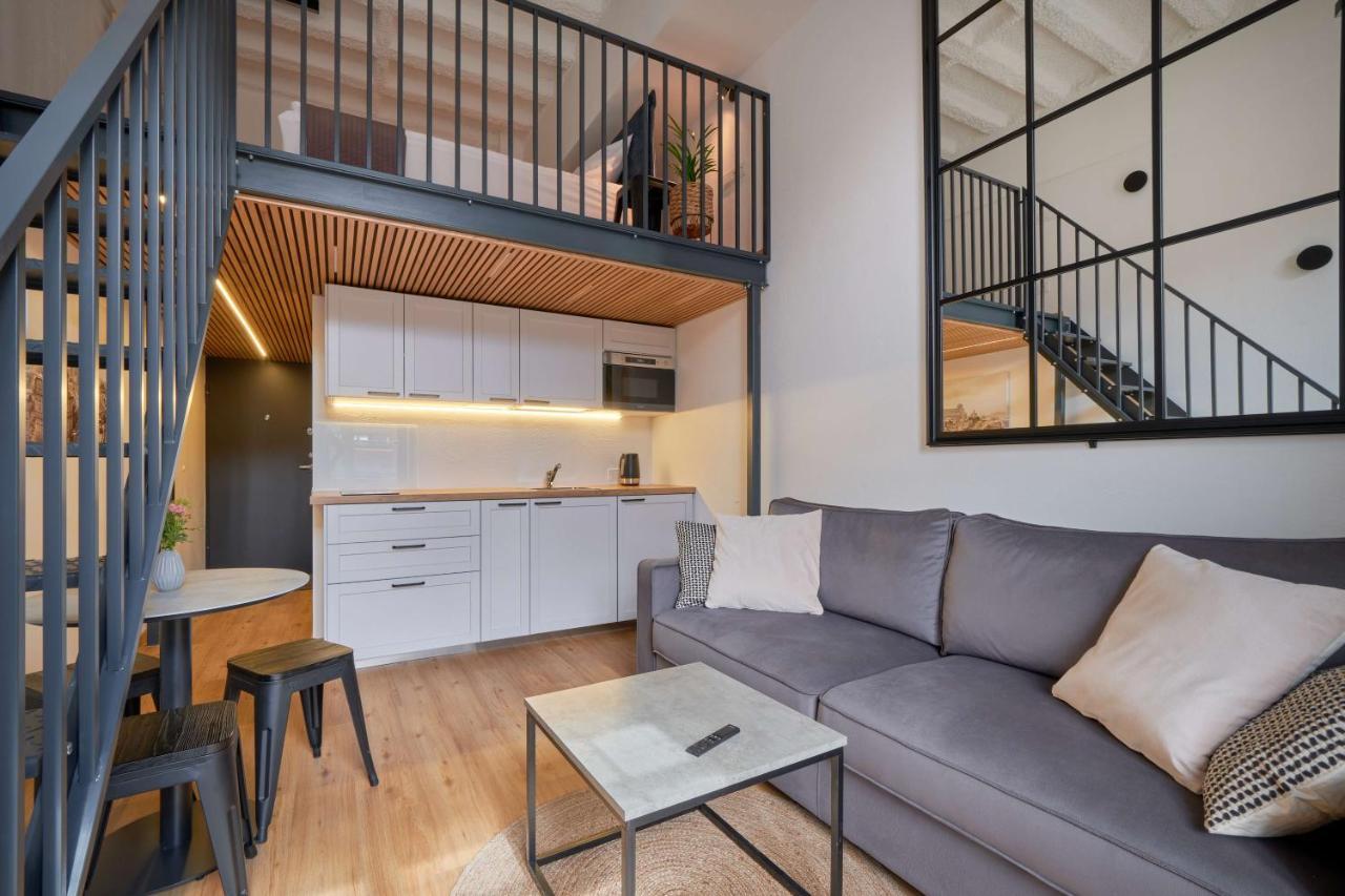 Queen Barbora Central Lofts Kaunas Luaran gambar