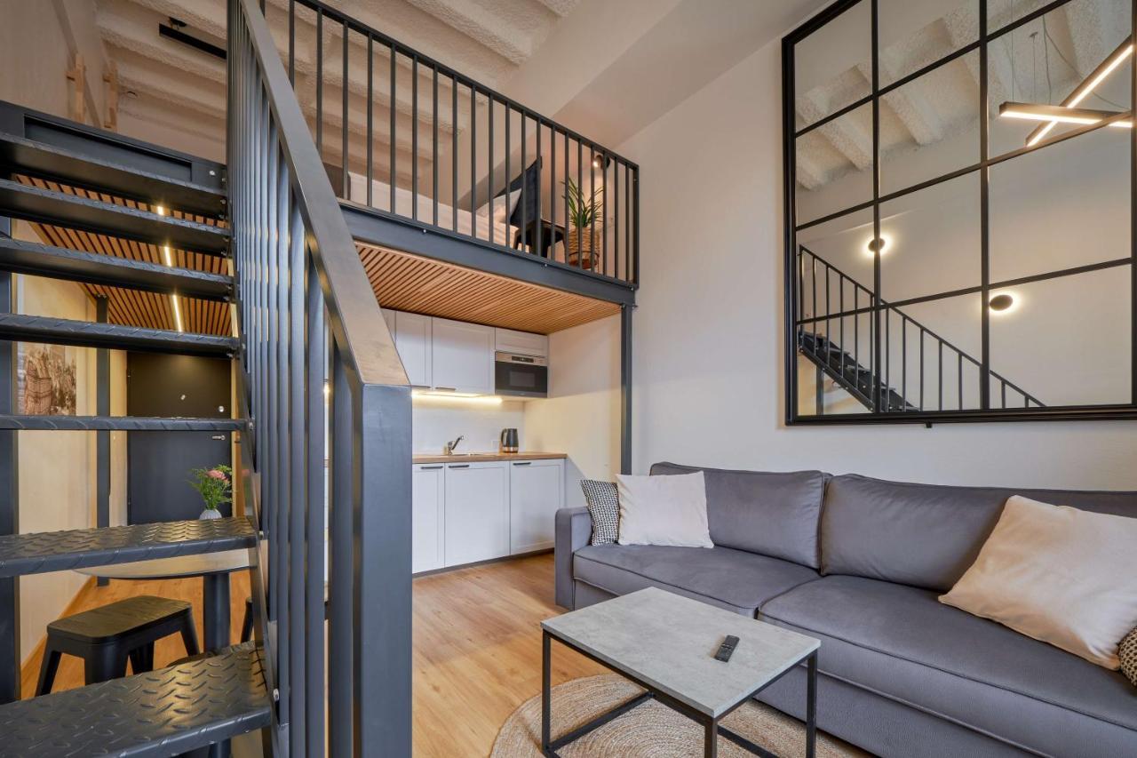 Queen Barbora Central Lofts Kaunas Luaran gambar