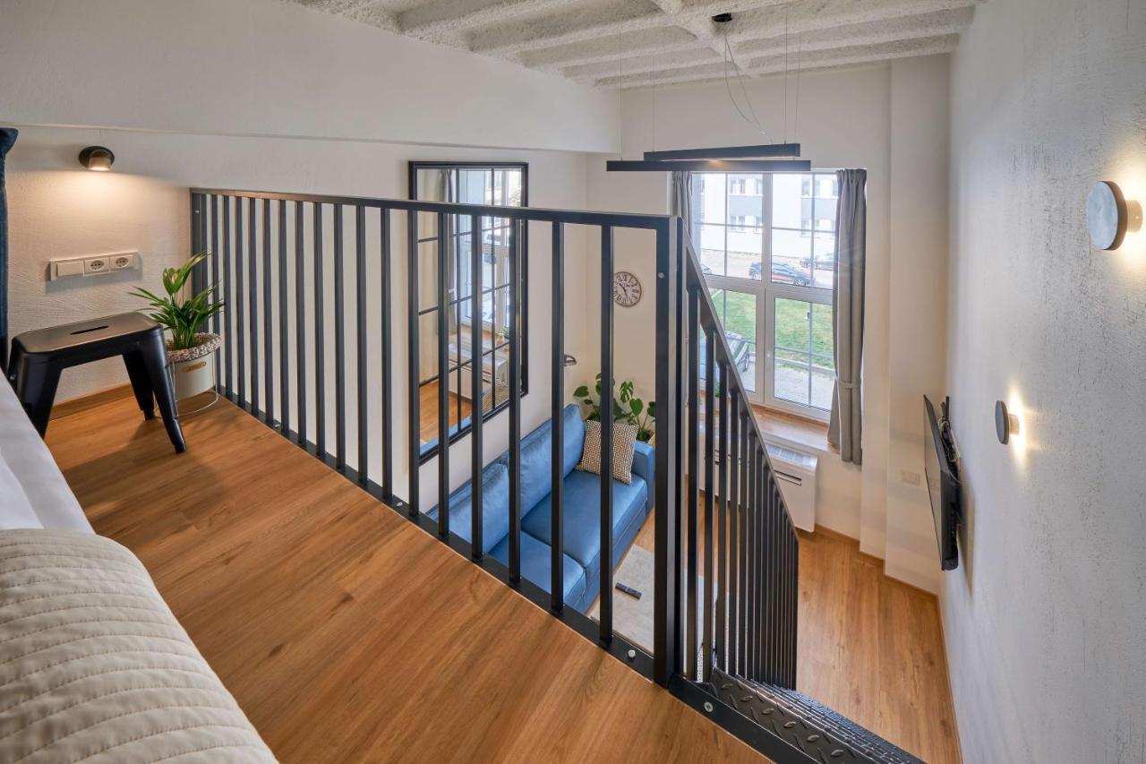 Queen Barbora Central Lofts Kaunas Luaran gambar